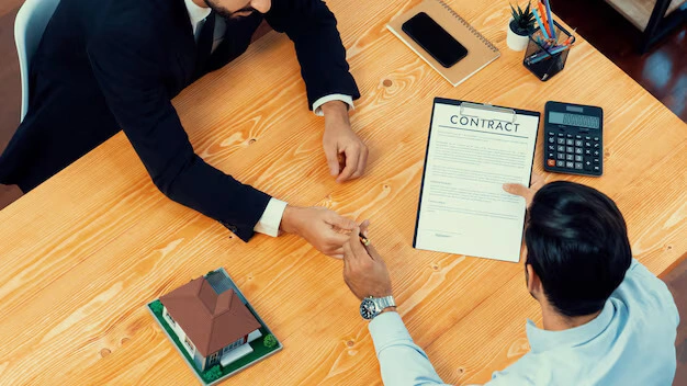 Moving Forward with Confidence with the Support of a Mediator Bourne